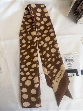 NWT Coach Outlet Wild Spots Print Silk Skinny Scarf